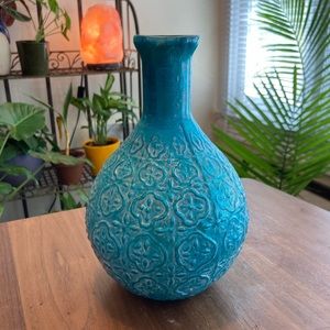 Blue vase